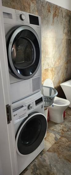 Casă individuală cu 5 camere cu Canalizare în Haliu