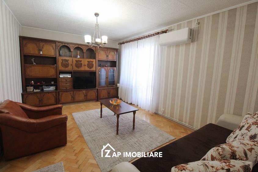 Apartament cu 2 camere decomandat, mobilat în Tudor