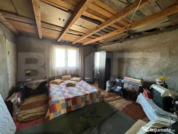 Casă cu 5 camere cu Teren 524 Mp în Popoveni