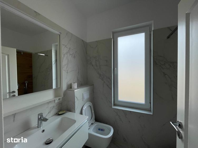 Casă cu 3 camere cu Teren 390 Mp în Sânandrei