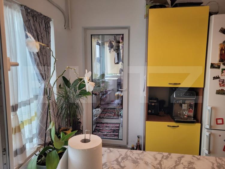 Apartament de vanzare, cu 3 camere, 66 mp, zona Pacurari - 4
