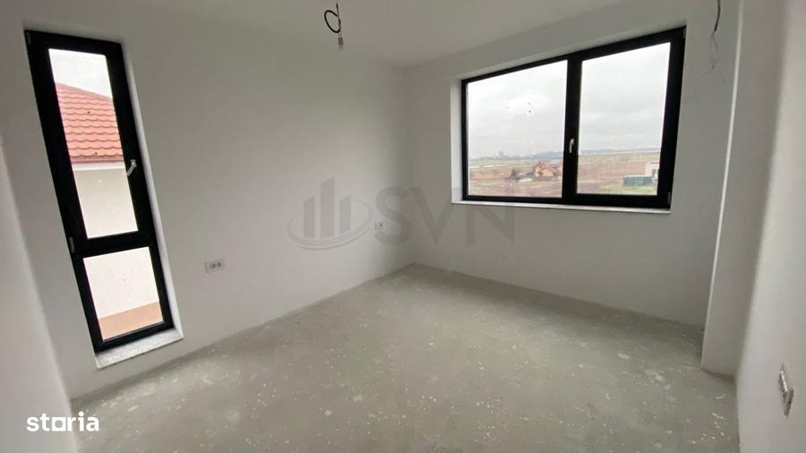 Casă cu 5 camere cu Teren 370 Mp în Mogoșoaia