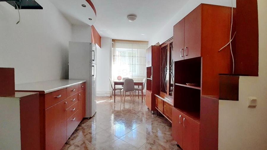 Apartament cu 2 camere decomandat în Centrul Civic