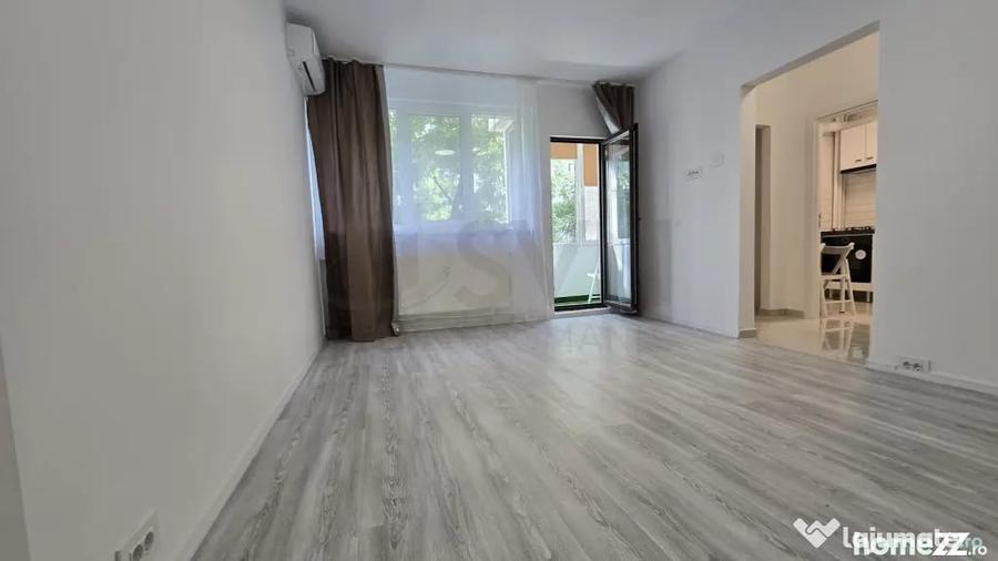 Apartament cu 2 camere semidecomandat în Pajura