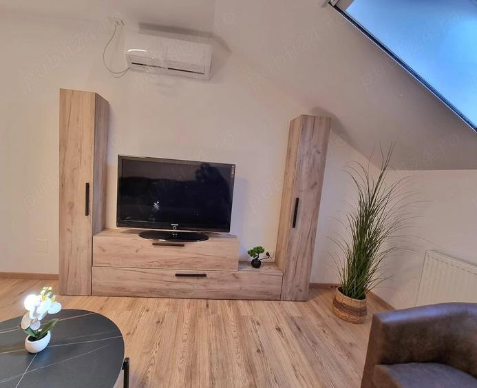 Apartament cu 2 camere decomandat în Aradului