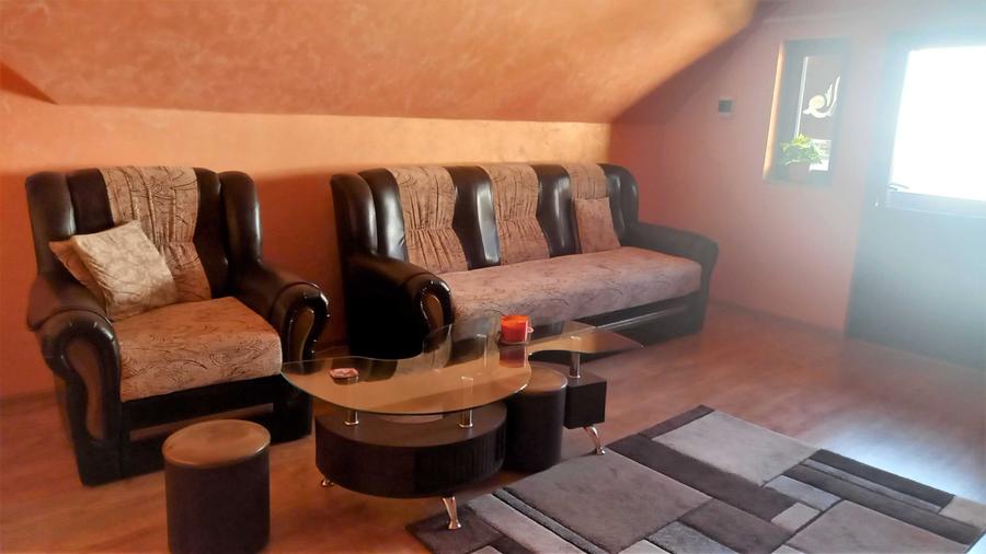 Apartament cu 4 camere semidecomandat în Ultracentral
