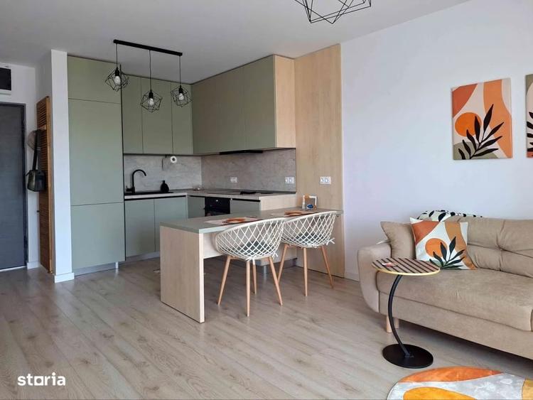 Apartament cu 2 camere decomandat, mobilat în Băneasa