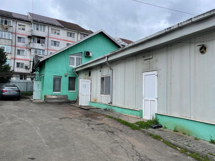 Spațiu industrial, de 500 mp, în Central