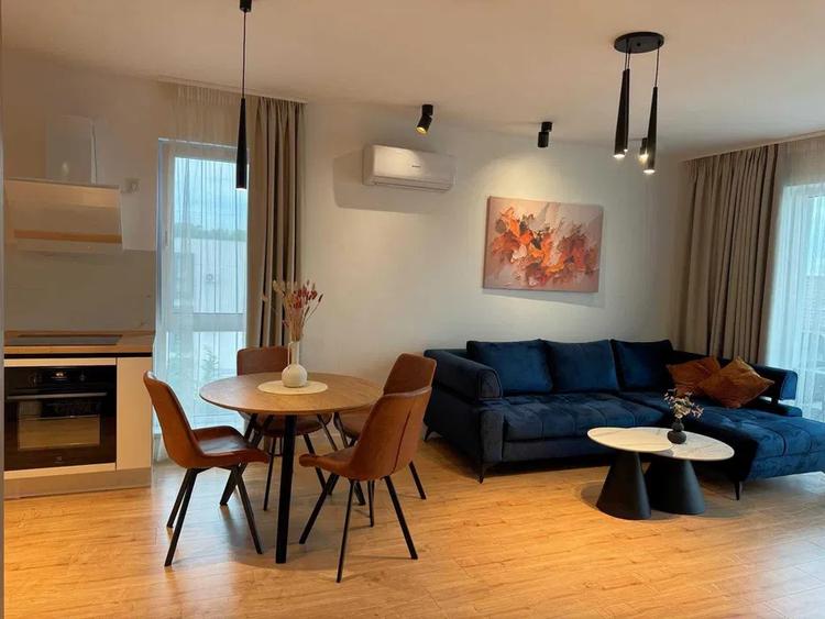 Apartament cu 2 camere decomandat, mobilat în Tunari