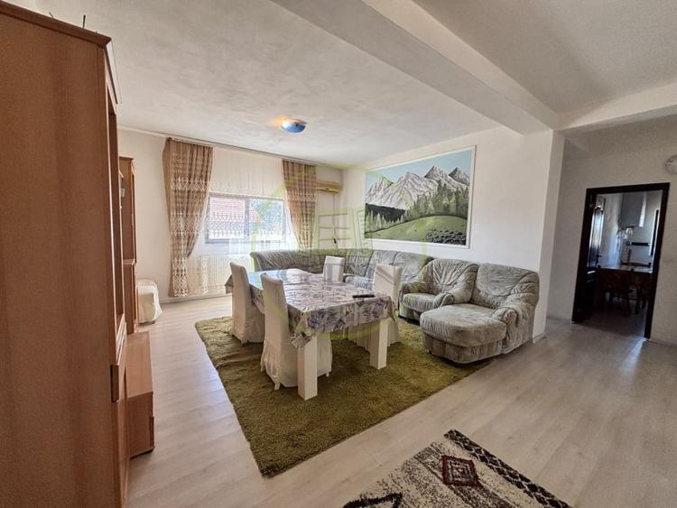 Apartament cu 2 camere semidecomandat, mobilat în Popoveni