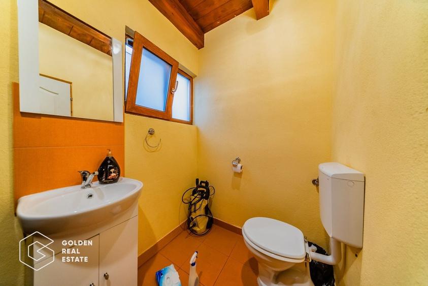 Casă individuală cu 5 camere cu Teren 500 Mp în Șagu