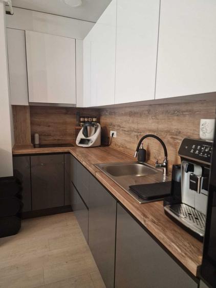 Apartament cu 2 camere decomandat în Dumbrăvița