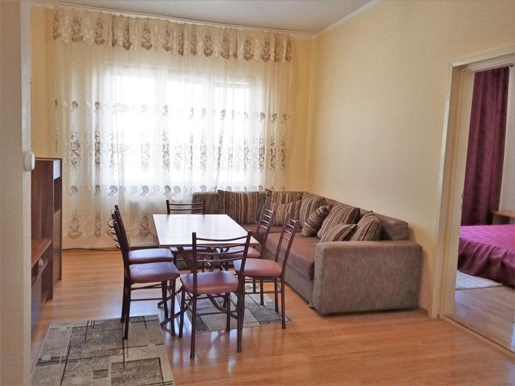 Apartament cu 3 camere semidecomandat în Șelimbăr