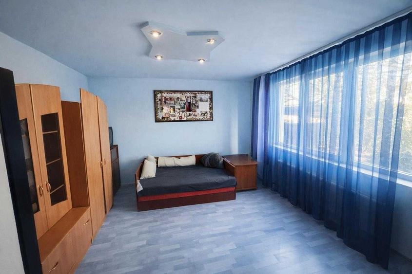 Casă cu 3 camere în Central