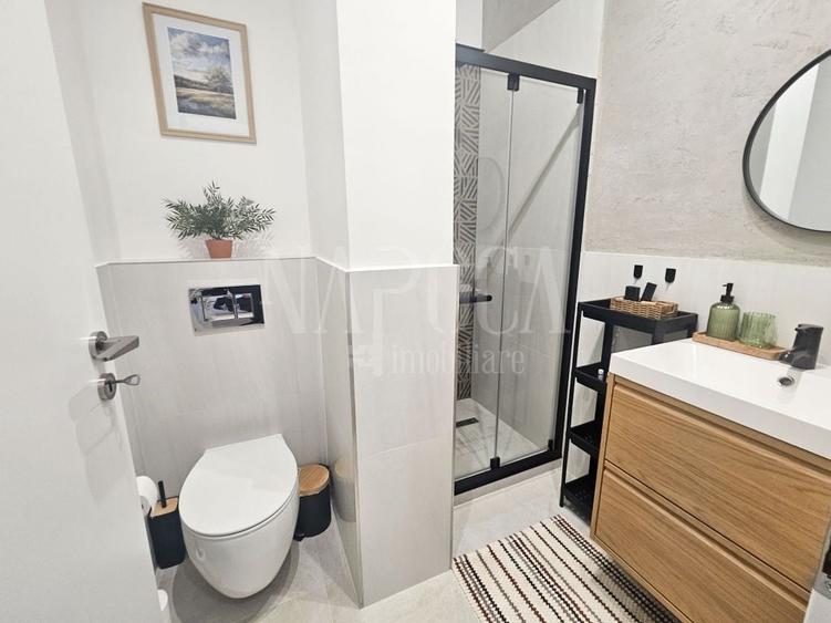 Apartament cu 2 camere semidecomandat în Florești