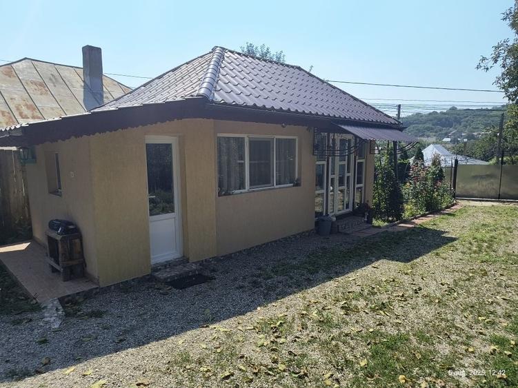 Casă cu 4 camere în Mărgineni
