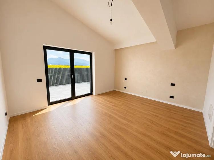 Casă cu 3 camere cu Teren 545 Mp în Central