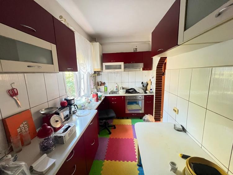 Apartament cu 2 camere decomandat, mobilat în Bartolomeu