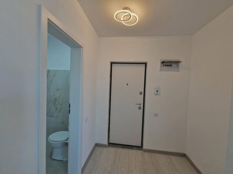 Apartament cu 3 camere semidecomandat în Someșeni