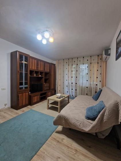 Apartament cu 2 camere semidecomandat, mobilat în Nicolae Grigorescu