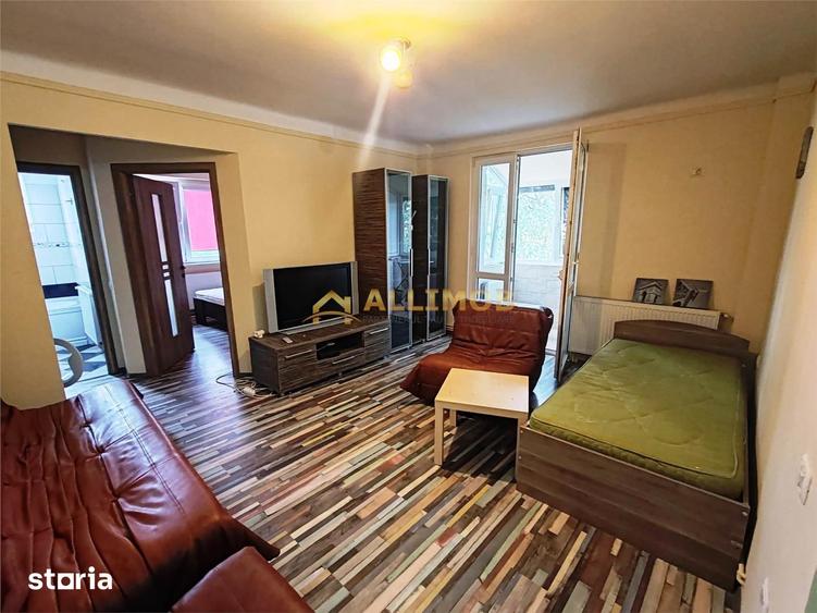 Apartament cu 2 camere semidecomandat, mobilat în Ultracentral