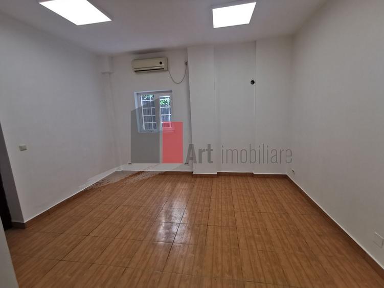Spatiu comercial de inchiriat in zona Kogalniceanu/Cismigiu - 3
