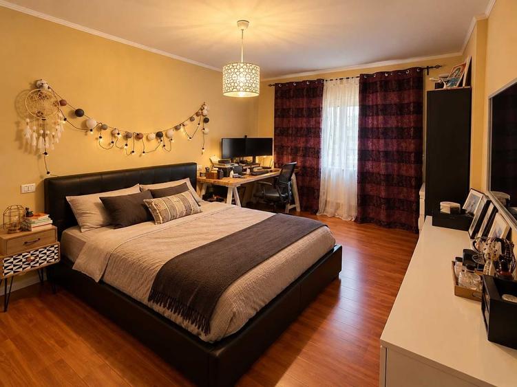 Casă cu 4 camere în Giroc