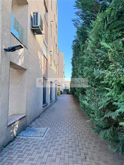 Apartament cu 2 camere semidecomandat, mobilat în Pipera