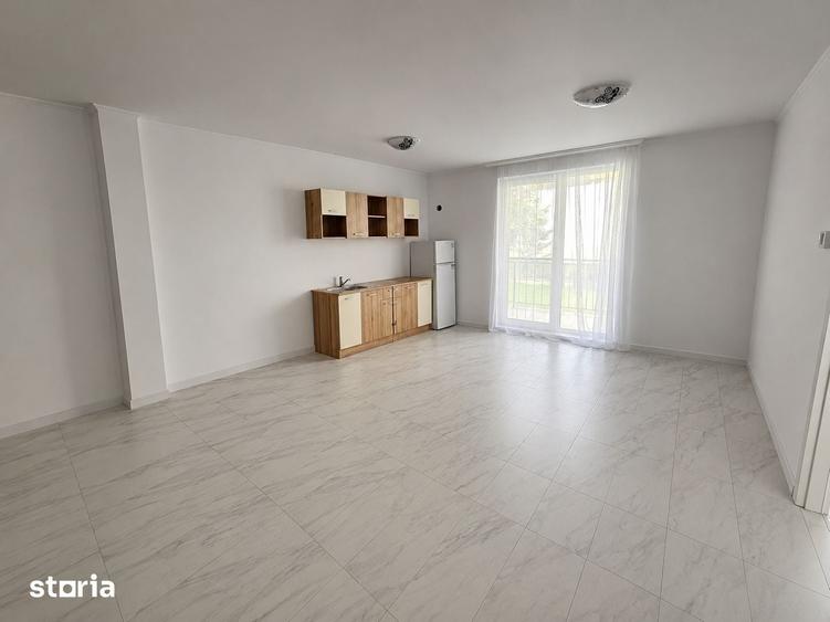 Apartament cu 2 camere semidecomandat în Chinteni