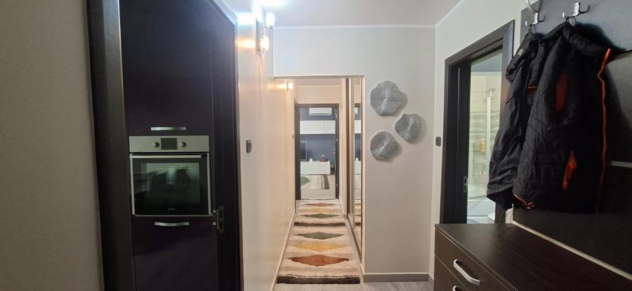 Apartament cu 2 camere decomandat în Siderurgiștilor