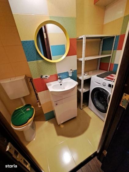 Apartament cu 4 camere decomandat în Central