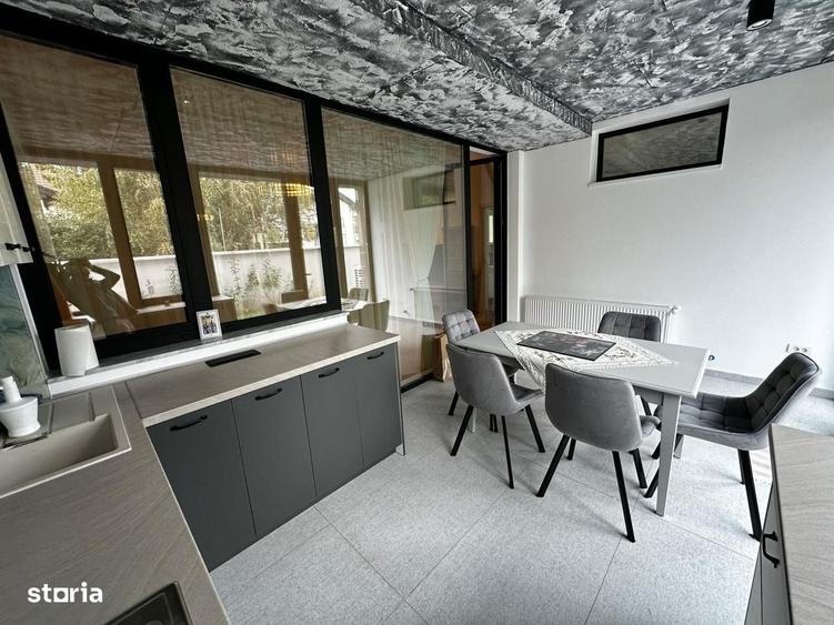 Apartament cu 4 camere în Central
