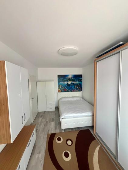 Apartament cu 2 camere decomandat în Avantgarden