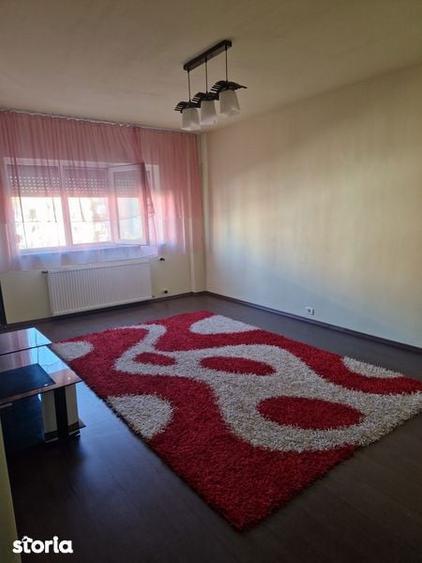 Apartament cu 3 camere în Micălaca