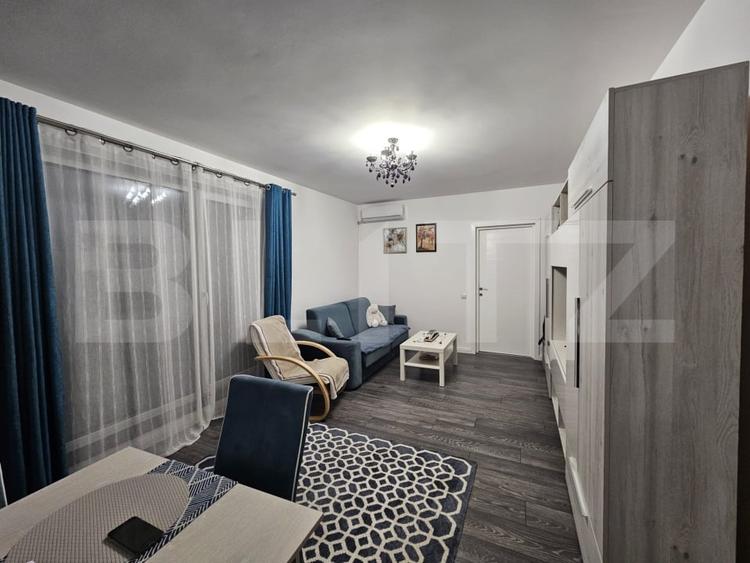 Apartament cu 3 camere semidecomandat, mobilat în Sânnicoară