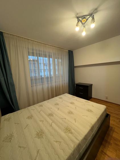 Apartament cu 2 camere decomandat în Colentina