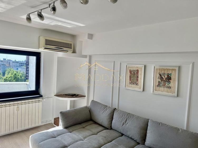 Apartament cu 4 camere decomandat în Unirii
