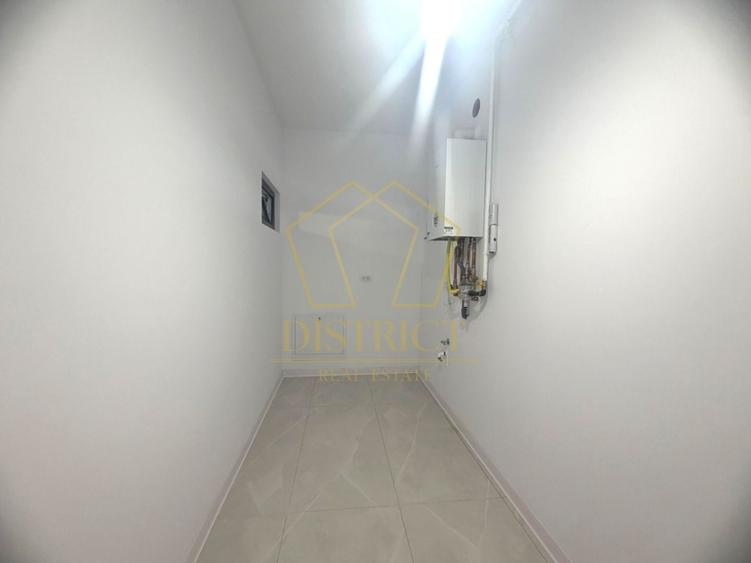 Apartament cu 3 camere semidecomandat în Giroc