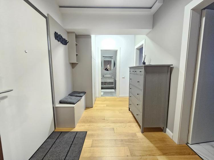 Apartament cu 2 camere decomandat, mobilat în Herăstrău