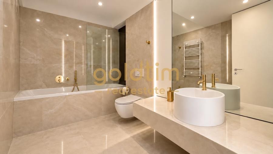 SUPERB/ PRIVELISTE/ SPATII GENEROASE/ANSAMBLU INCHIS CU PISCINA SI GYM - 12