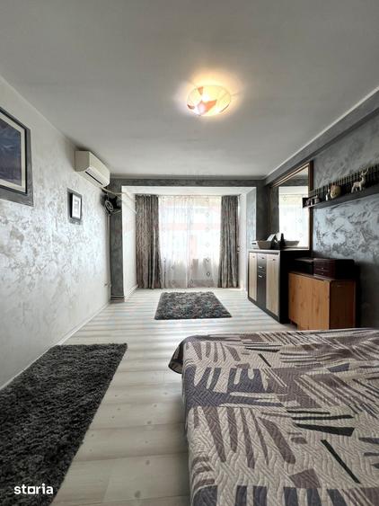 Apartament cu 2 camere decomandat în Micro 17