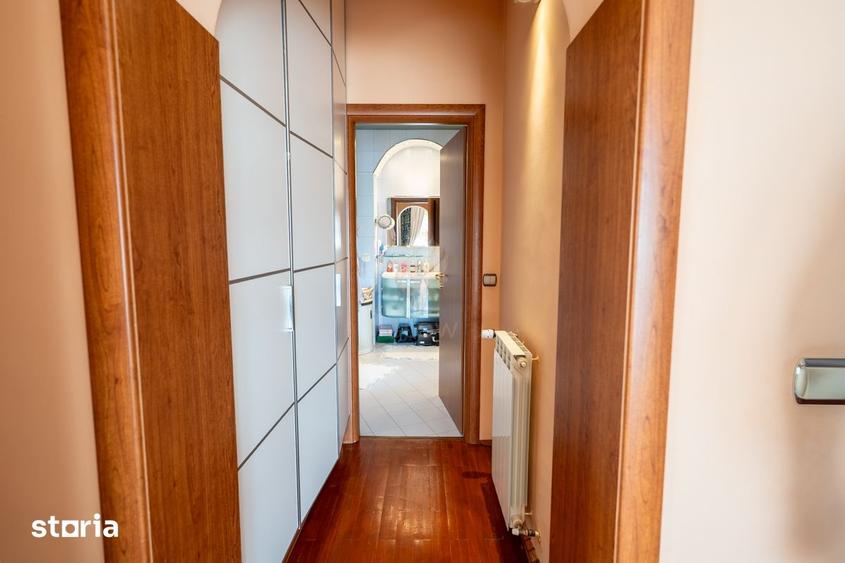 Apartament 3 camere ultracentral 120mp Cartierul Armenesc - 1