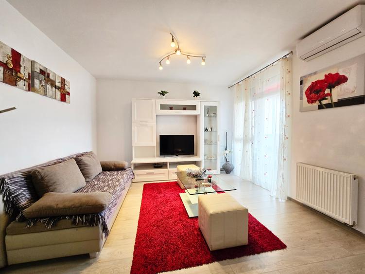 Apartament cu 2 camere semidecomandat în Micălaca