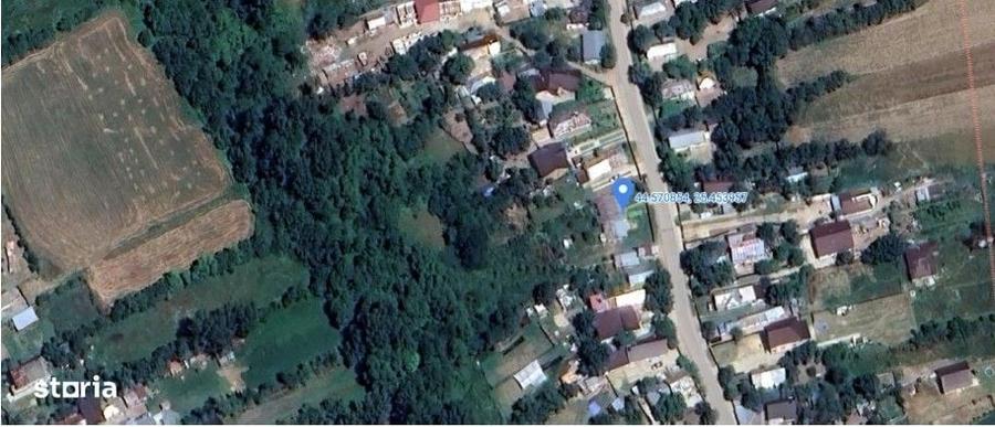 Casă cu 3 camere în Ciupercenii Noi