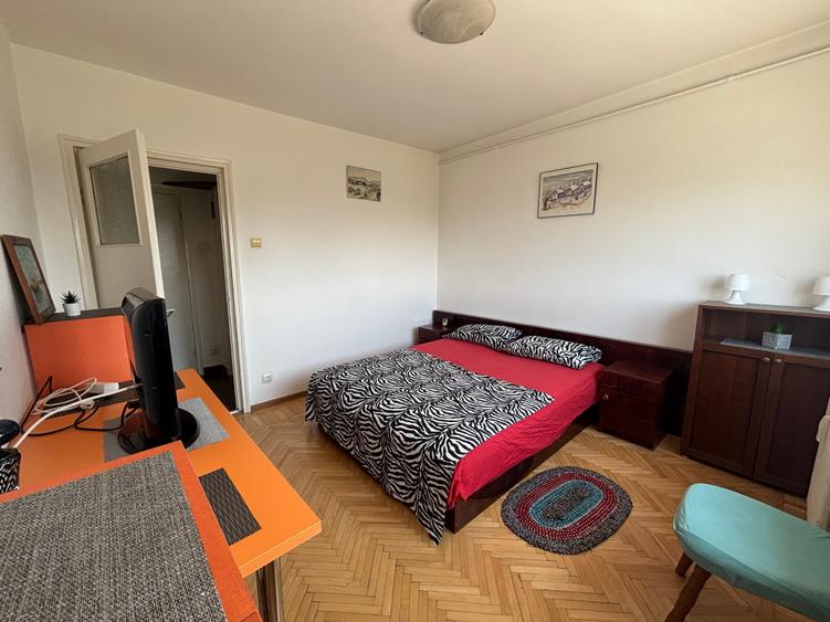 Apartament cu 2 camere semidecomandat în Grivița