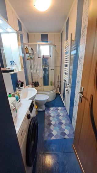 Apartament cu 2 camere nedecomandat în Narcisa
