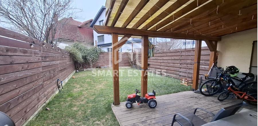Duplex cu 4 camere cu Canalizare în Popești-Leordeni