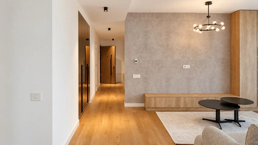 Apartament cu 3 camere în Iancu Nicolae