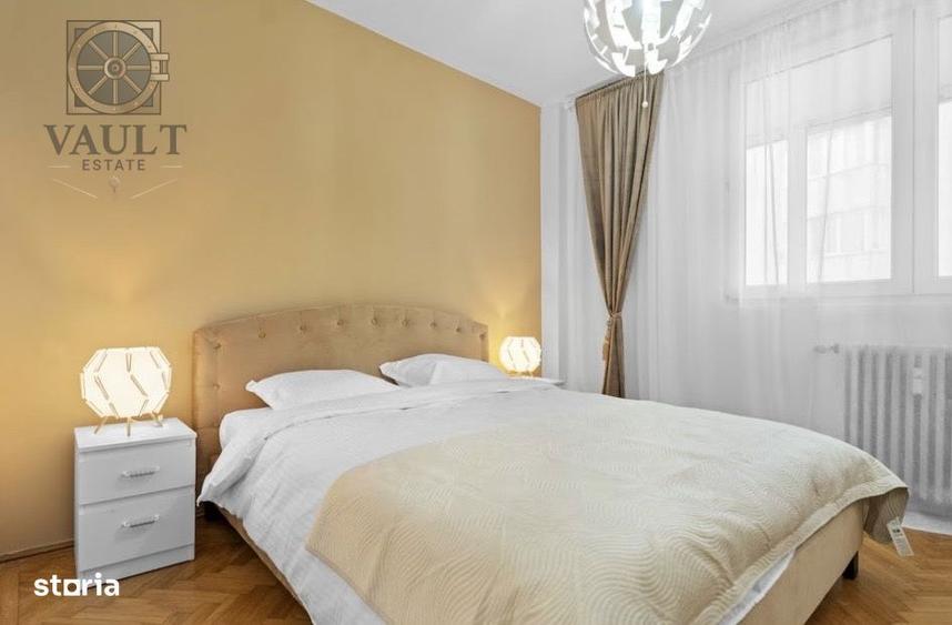 Apartament cu 3 camere semidecomandat, mobilat în Tei