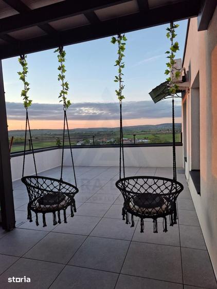 Penthouse cu terasa generoasa 53 mp prima inchiriere Calea Surii Mici - 3